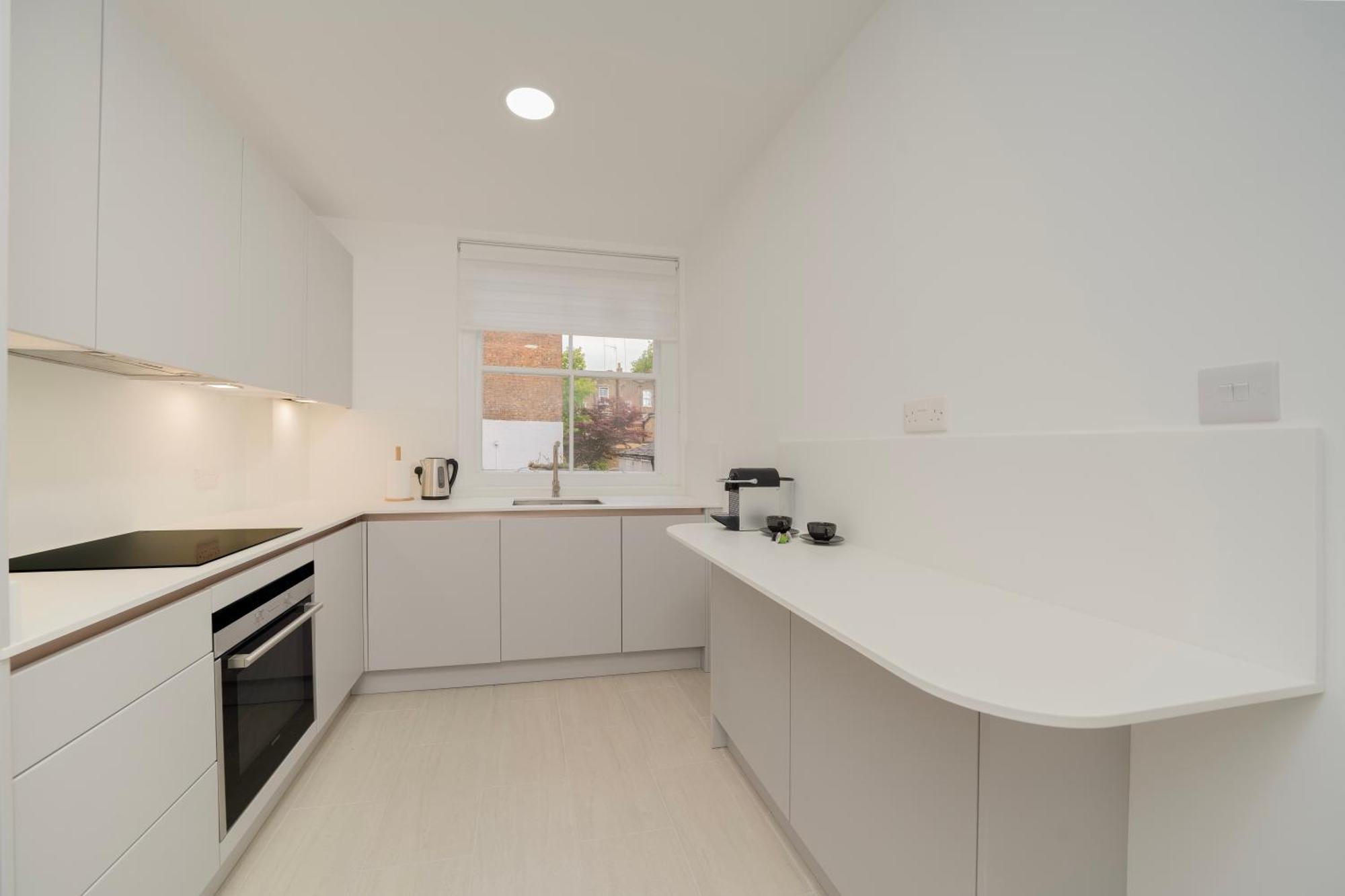 Apartament Bright & Stylish In Londra